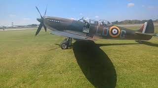 SPITFIRE startupUp close and personal to a two seat spitfire GILDA at dunkeswell airfield [upl. by Gomez]