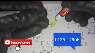 Curso de Eletricidade  Associação de Capacitores em Misto  Eletrônica Fácil [upl. by Neala204]