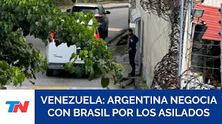 Argentina negocia con Brasil para que los asilados en la embajada en Caracas no pierdan la custodia [upl. by Airotkiv393]