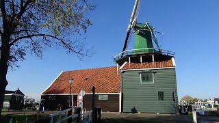 De Huisman de houten kap van de molen gerestaureerdmpg [upl. by Ainit618]