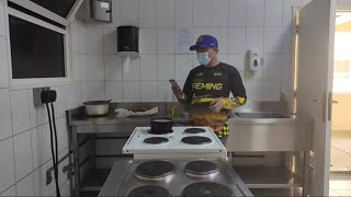 COOKING CRISPY FRIED CHICKEN [upl. by Orton]