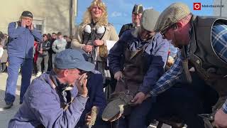 Milser Matschgererumzug lockte Besucher in Scharen an [upl. by Alexei199]