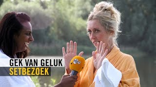 Gek van Geluk  Setbezoek  Plien van Bennekom  Johan Nijenhuis  Matteo van der Grijn  Pathé [upl. by Lindsey]