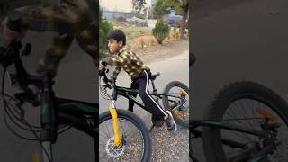 Kunali gir gaya cycle se 😮 souravjoshivlogs souravjoshi kunalijoshi shorts viralshort [upl. by Lemcke]