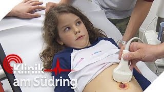 Trotz OPTermin Lina 8 macht Radschläge mit Nabelbruch  Klinik am Südring  SAT1 TV [upl. by Kurland]