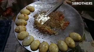 Amazing Mumbai Street Food Egg Bhurji Pav  Scrambled Eggs  Indian Street Food  2015 HD 720p [upl. by Lad647]