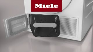 Miele Trockner T1  Sockelfilter austauschen [upl. by Laurence]