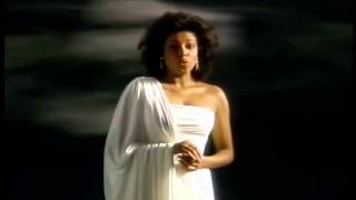 Kathleen Battle quotNacht amp Träumequot DeutschEnglish subtitel [upl. by Pardew696]