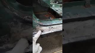 Volvo 240 79г работа по восстановлению Вскрыл пороги а там mechanic automobile retro ремонт [upl. by Norean42]