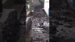 Une coulée de lahar ravage les rues dun village de lîle de Stromboli [upl. by Euqinom]