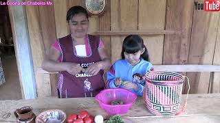 Preparando un rico guisado de ejotes en salsa roja muy natural LacocinadeChabelitaMx [upl. by Kallman]