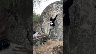 Unnamed V7 Boulder Problem Lakeforest Drive [upl. by Nerb]