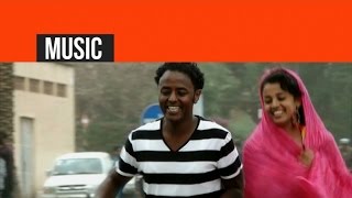 Eritrea  Aklilu Mebrahtu  ኣሙና  Amuna  Official Video [upl. by Sabah80]