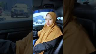 Riska Vlog and Family Makan Mie Ayam [upl. by Yrovi]