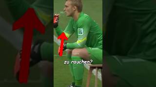 Er raucht während des Spiels 😳 Der verrückteste Torwart in der Geschichte des Fußballs💀 [upl. by Azile398]