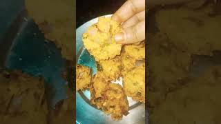 Daal pakodakachdi viral video views trending video shagufta shamshad vlog 😊 [upl. by Eirehc]