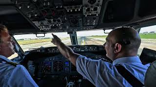 Pilot Cockpit View during Take Off and landing at Paris airport  turbulence  Boeing 737 [upl. by Scarito]