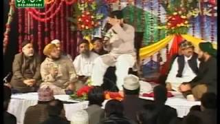 Zameen Jabeen Maili Nahi Hoti Badan Maila Nahi Hota Naat  Owais Raza Qadri [upl. by Deonne]