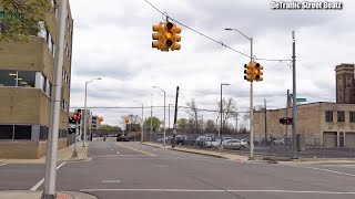 4 Way Intersection With Traffic Lights  3rd Ave amp Milwaukee Ave [upl. by Holms]