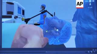 Virtual reality helps surgeons train [upl. by Chery207]