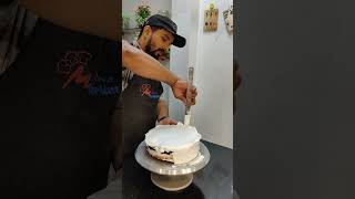 Chocolate bubble cake 1kg design cakedecoration cakedesigns shortvideos shorts [upl. by Lemmie]