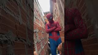 Spiderman se puso triste 🥺😔 spiderman [upl. by Kolodgie]