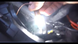 Tutorial  Cambiare luci posizione LED su Skoda Octavia [upl. by Adoc]