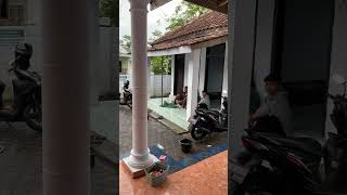 Spil motor di dalam rumah [upl. by Eirena]