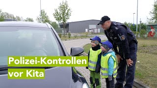 100 geschnallt Polizei und Kinder kontrollieren Autofahrer [upl. by Hitoshi868]