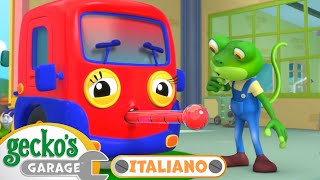 Camioncina ha la febbre  Cartoni animati 🐸Garage di Gecko italiano｜Cartoni di macchine [upl. by Gean186]