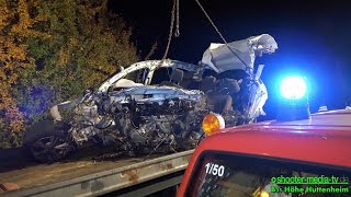 HEFTIGER EINSATZ PKW contra LKW  TÖDLICHER UNFALL  LKW fängt Feuer  Bergung E [upl. by Ferrand]