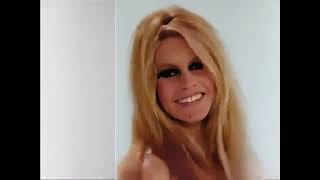 Brigitte Bardot chante « La Fille de paille » 1969  Version colorisée [upl. by Nancee]