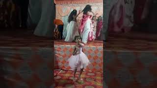 Dance garva song viralvideo dance trending trendingshorts reels music shorts short youtube [upl. by Adnilym766]