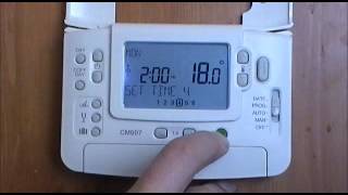 Honeywell CM907 Digital Programmable Room Thermostat [upl. by Chastity]