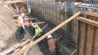 Shotcrete Wall  single sided concrete formwork is better [upl. by Akimet]