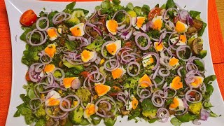 BrokkoliFeldsalat mit Eier sehr lecker und gesunder Salat [upl. by Doowle]