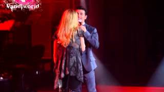 Despina Vandi Ft Thanos Petrelis  Kanto an magapas Live  Rex [upl. by Jolynn]