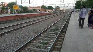 Gatimaan express 12049 passes through Palwal Station 160 top speed [upl. by Sawyer]