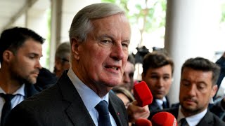 Le coup de fil de Michel Barnier à Marine Le Pen ne passe pas en Macronie [upl. by Drawd]