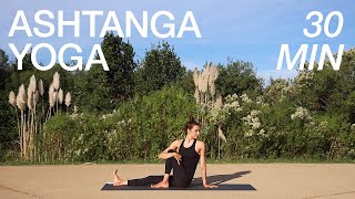 Ashtanga Yoga Inspired  ausgewogene 30 min für mehr Beweglichkeit Kraft amp Ruhe  alle Level [upl. by Maguire571]