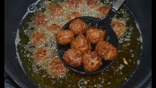 Koftey ka salan Beef balls recipe in Urdu Hindi with Rubina Yousaf [upl. by Ecyac]