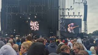 Wet Leg  Chaise Longue  Old Trafford Cricket Club  supporting the Foo Fighters 13th June 2024 [upl. by Alhan]