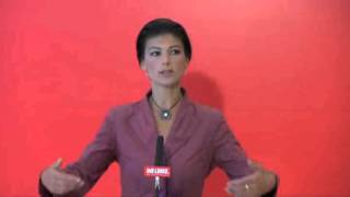 Sahra Wagenknecht  Bespitzelung und Bankenrettung [upl. by Karly]