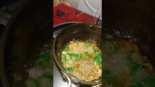 Daal tadkashortsfeedfoodindianfoodrecipenewshortsfoodiefoodbloggertrendingyoutubeshortsyt [upl. by Liz]