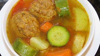 SOPA DE ALBONDIGAS HONDURENAS [upl. by Allistir]