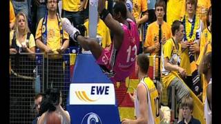 BBL Finale 2009 EWE BasketsBaskets Bonn [upl. by Retluoc]