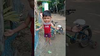 Big head😯😯😯😯cute baby funny aahil comedyfilms ytshorts youtubeshorts comedy cutebaby fun [upl. by Eldridge]