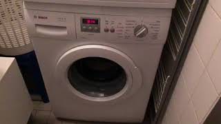 Bosch WAE28266 bonken nieuwe wasmachine [upl. by Ellekcim222]