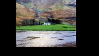 Scottish song Gaelic Song Scotland A Rìbhinn Bhòidheach Gaelic Song Lyrics and translation [upl. by Maples]