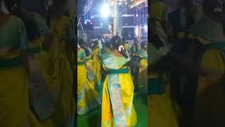 paattukku etha attam thottukadai orathile tamil traditional dance oyilattam viral shortvideo [upl. by Nedrah293]